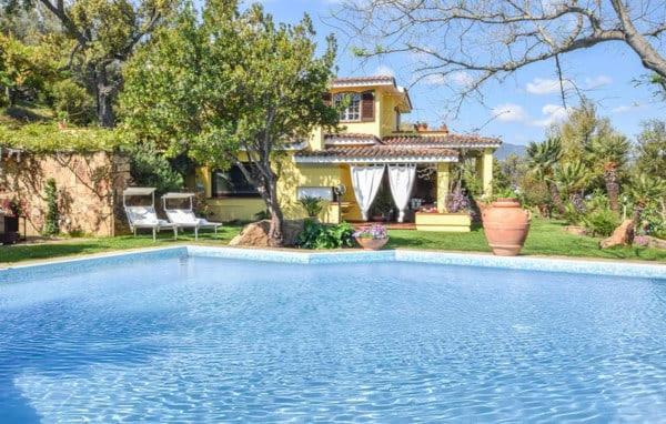 Greenvilla Villa